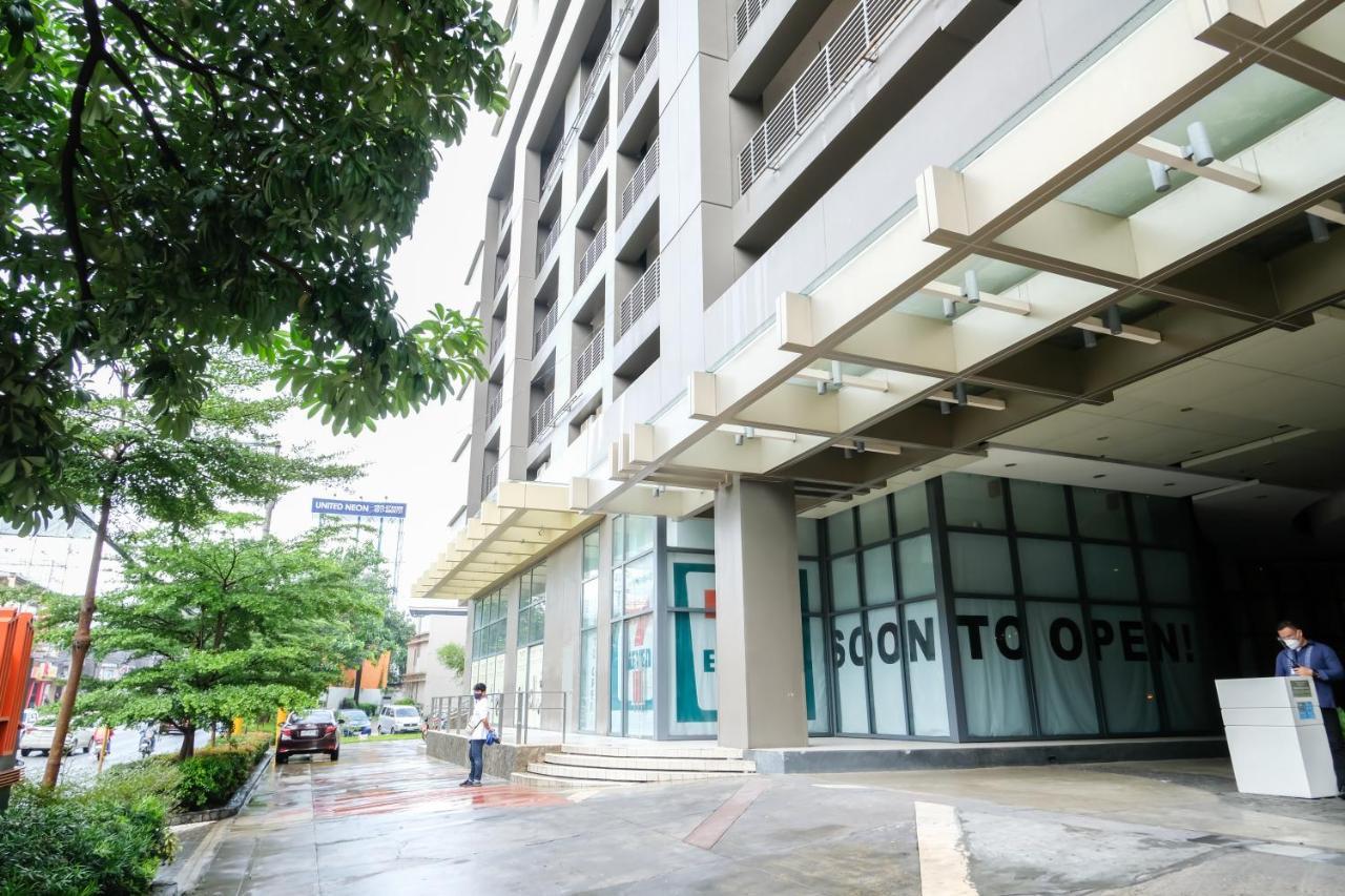 Ezeniel'S Place At Horizons 101 Condominium Cebu Extérieur photo