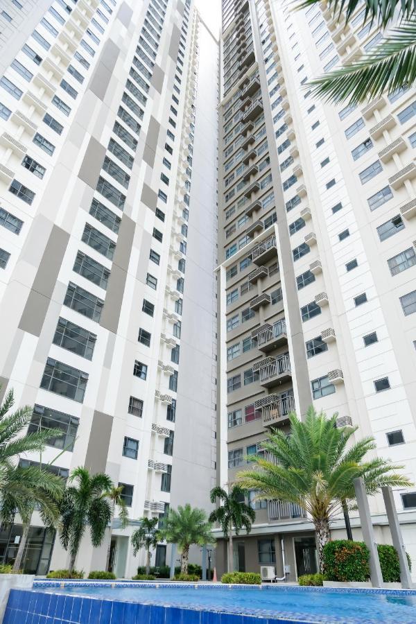 Ezeniel'S Place At Horizons 101 Condominium Cebu Extérieur photo
